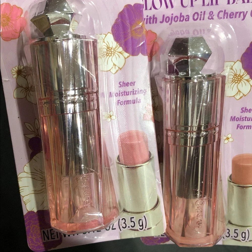 2pack sheer pink Jojoba oil and cherry oil Glow up lip balms brand‎ new